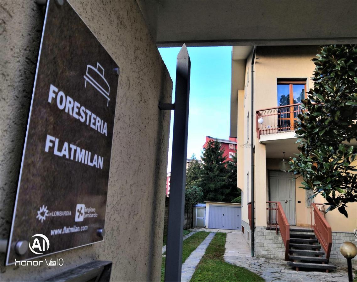 瑟努斯科苏尔纳维利 Flatmilan酒店 外观 照片